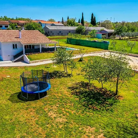 Villa Roza * Žminj