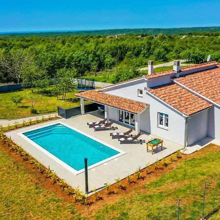 Βίλα Villa Roza Žminj
